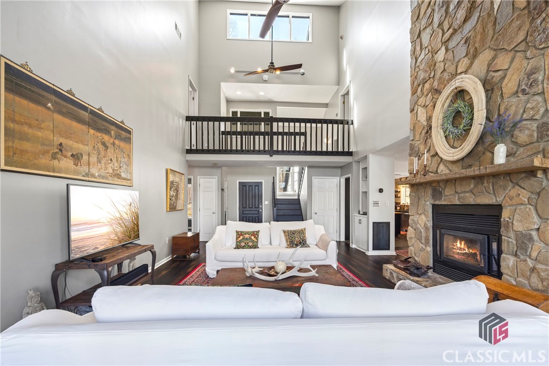 58 Hawks Ridge Road