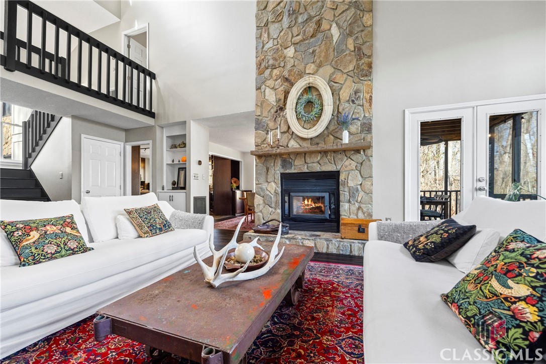58 Hawks Ridge Road