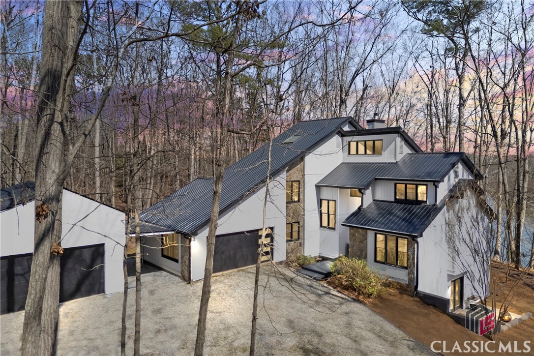 58 Hawks Ridge Road