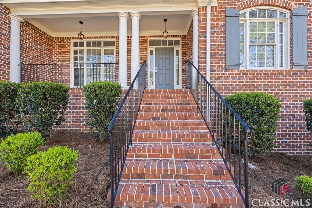 1071 Ridgeview Lane