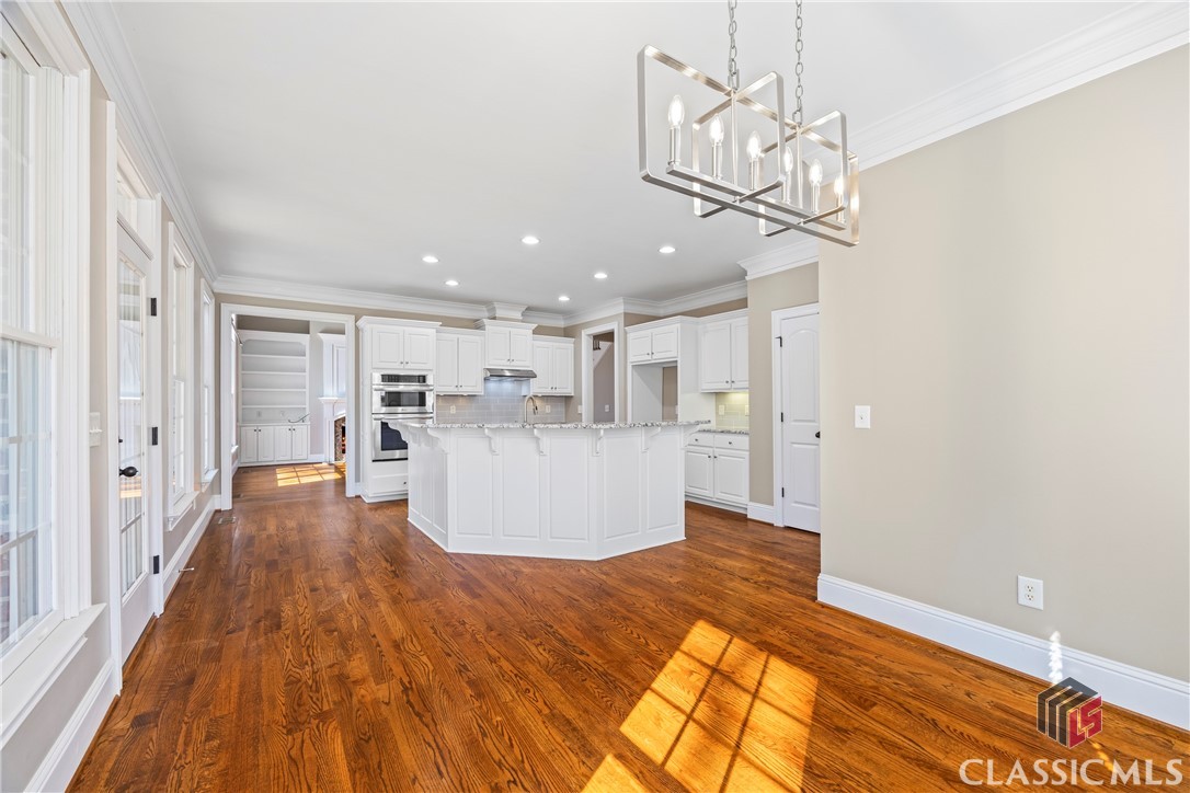 1071 Ridgeview Lane