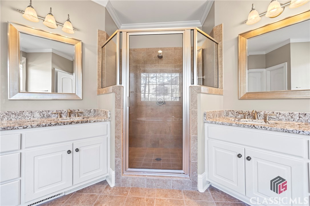 1071 Ridgeview Lane