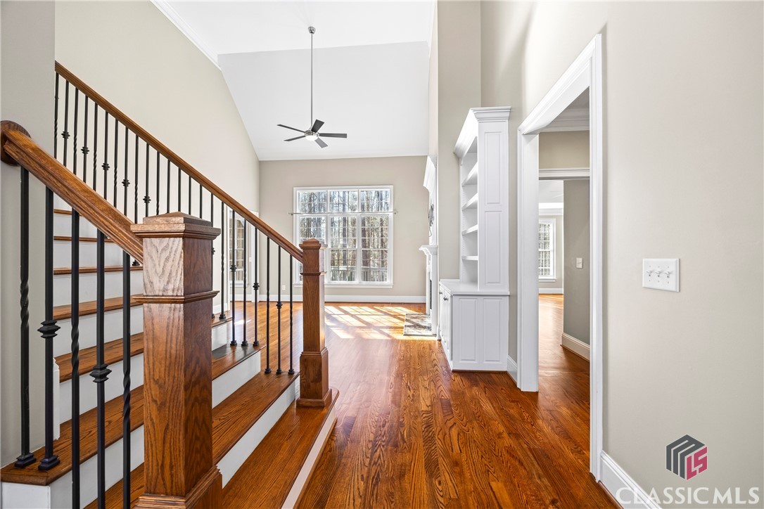 1071 Ridgeview Lane