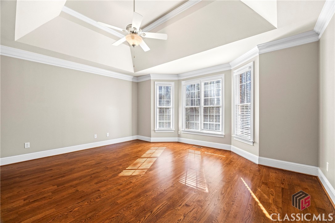 1071 Ridgeview Lane
