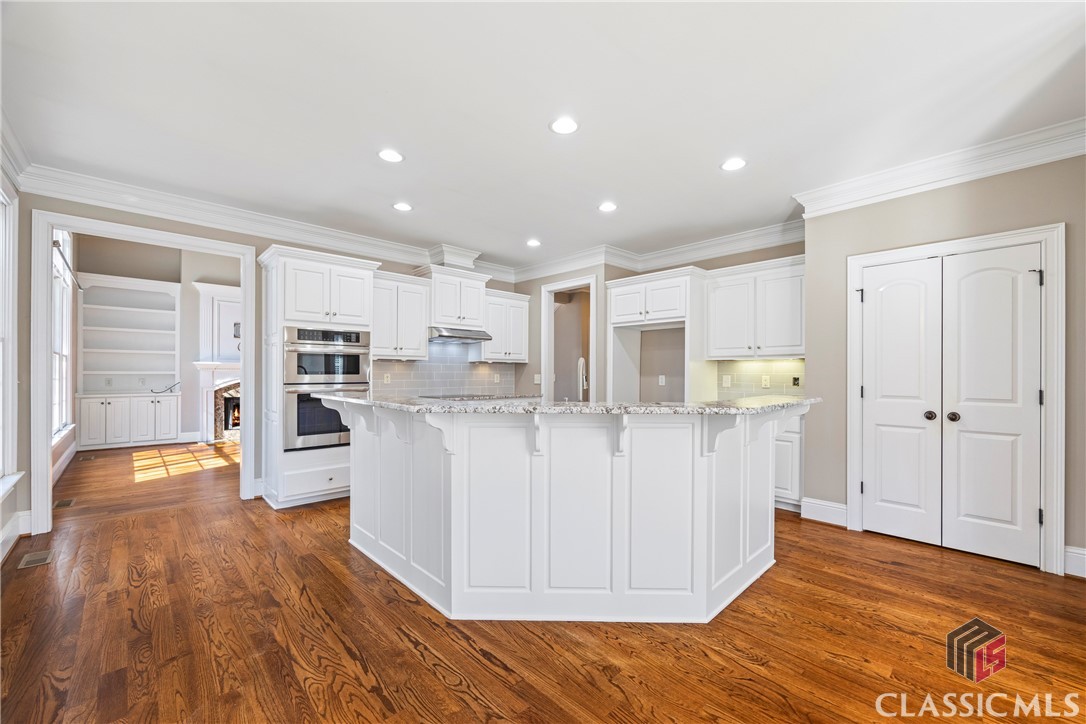 1071 Ridgeview Lane