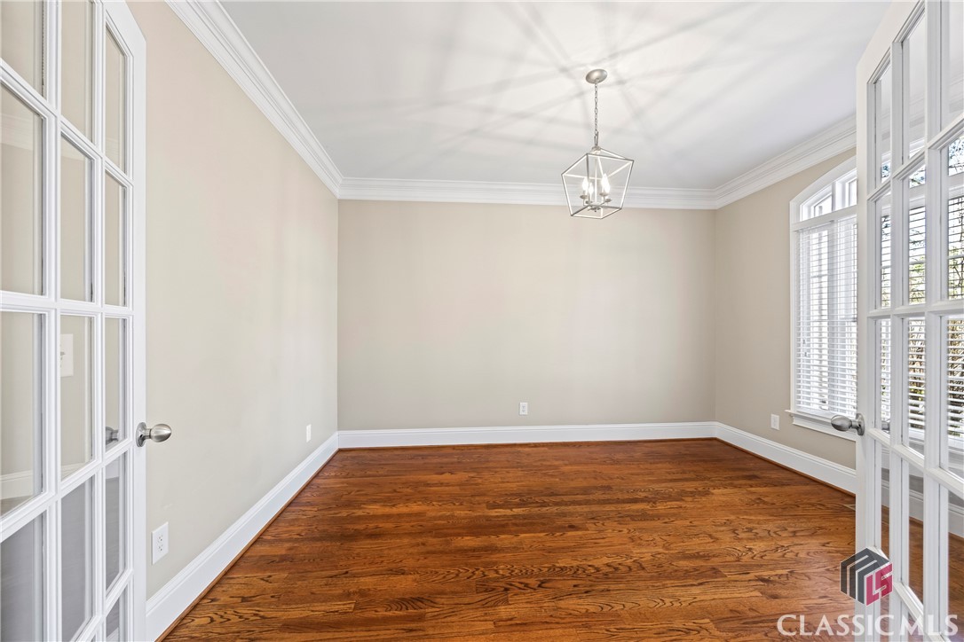 1071 Ridgeview Lane