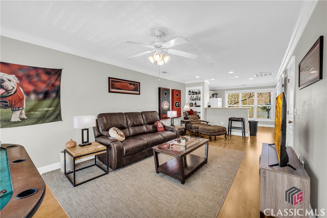 490 Barnett Shoals Road 254