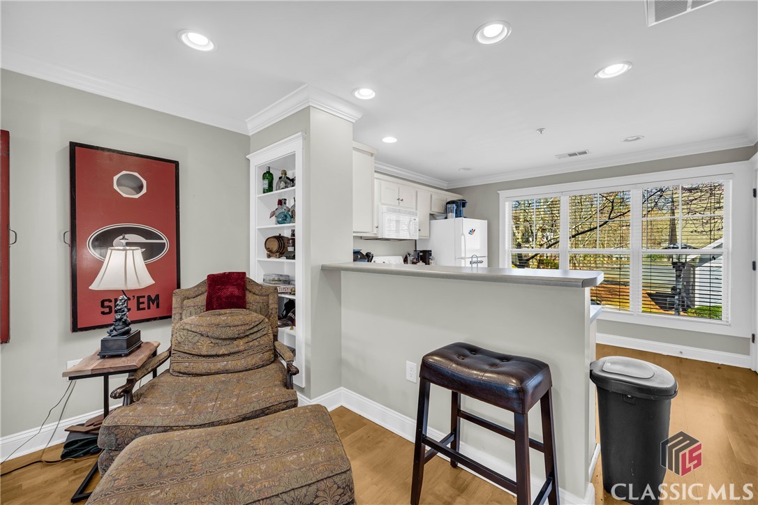 490 Barnett Shoals Road 254