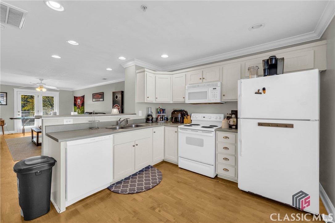 490 Barnett Shoals Road 254