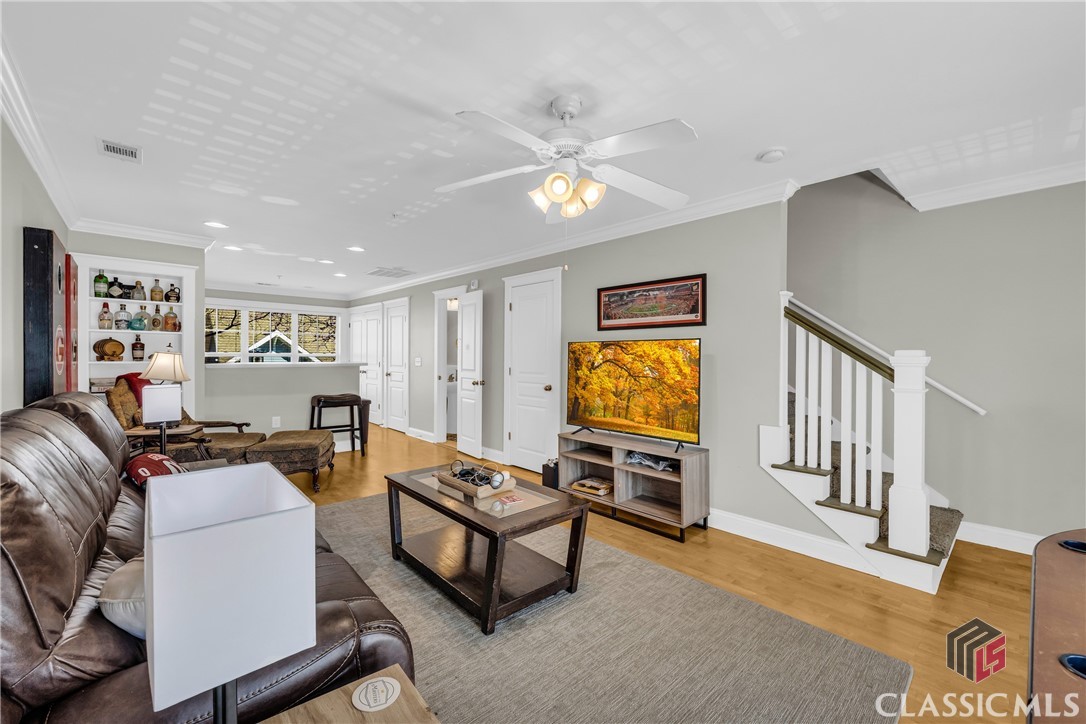 490 Barnett Shoals Road 254