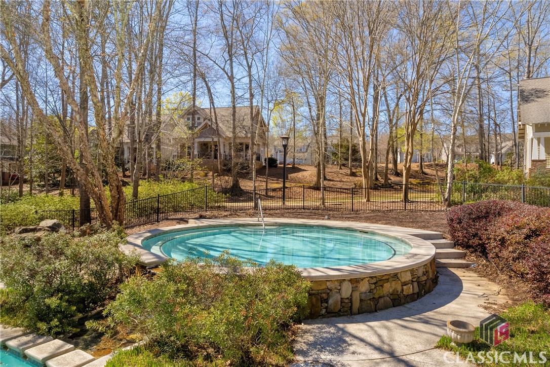 490 Barnett Shoals Road 254