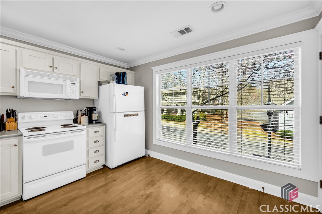 490 Barnett Shoals Road 254