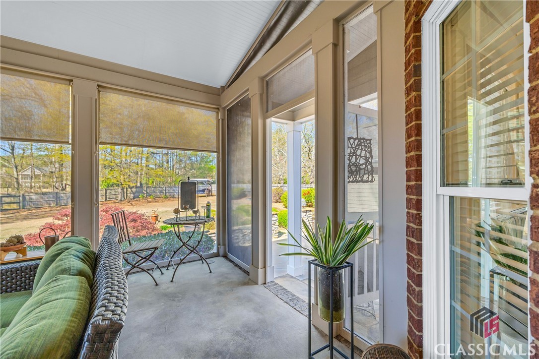 1141 Crabapple Circle