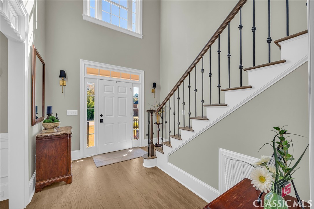 1141 Crabapple Circle