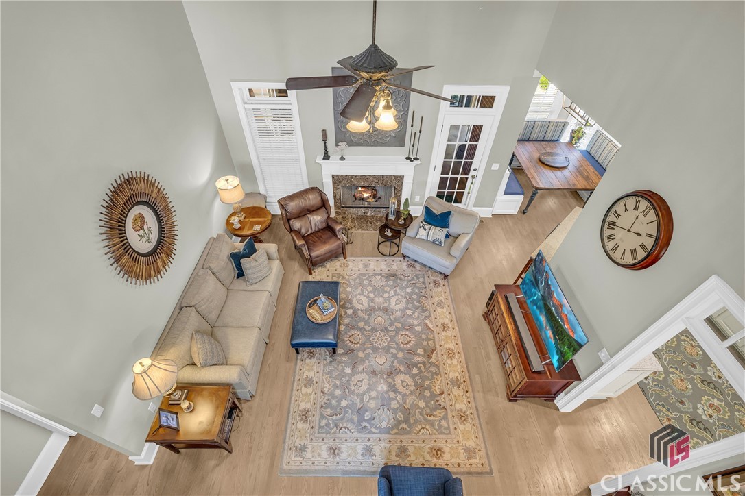 1141 Crabapple Circle