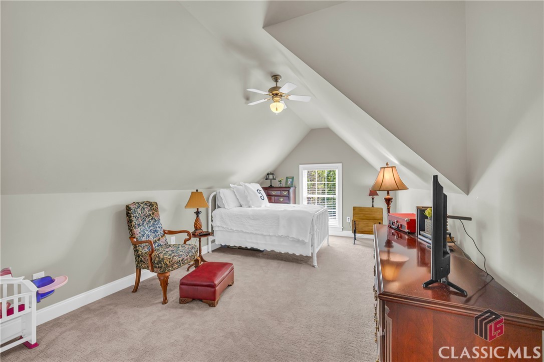 1141 Crabapple Circle
