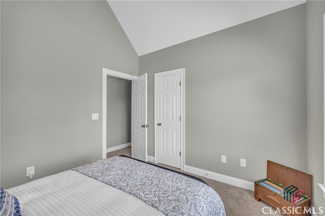 1141 Crabapple Circle