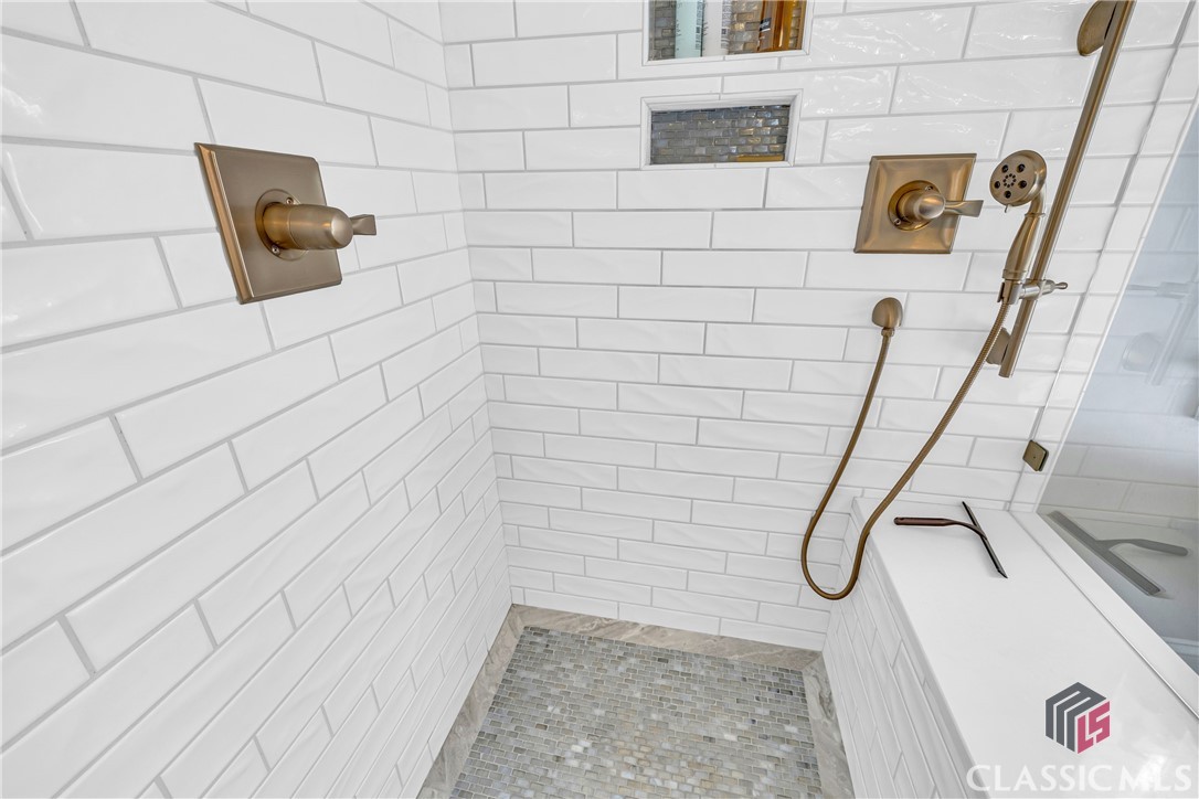 1141 Crabapple Circle