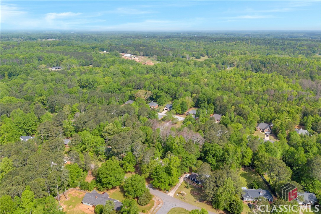 215 Little Cove Court