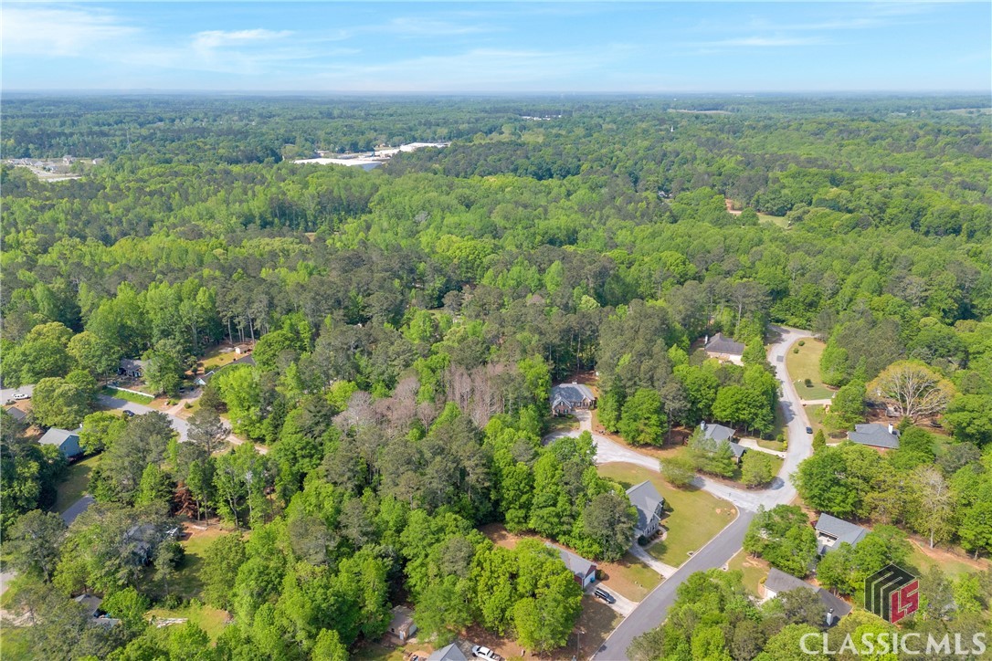 215 Little Cove Court