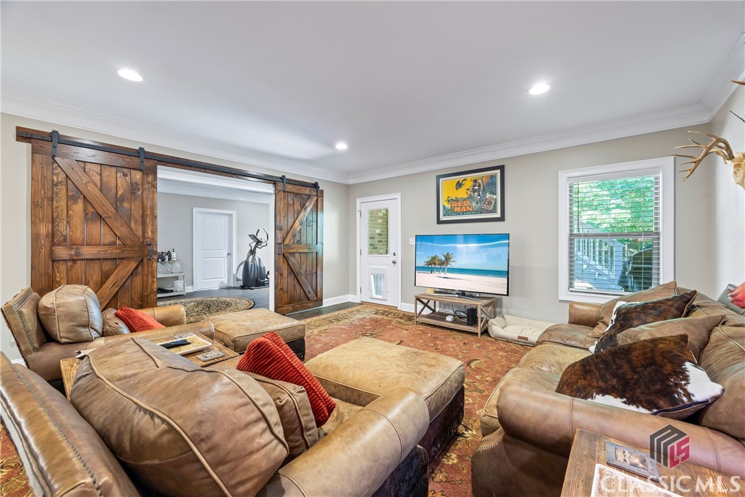 1561 Turtle Pond Drive