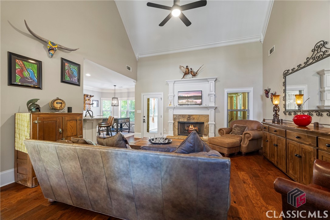 1561 Turtle Pond Drive