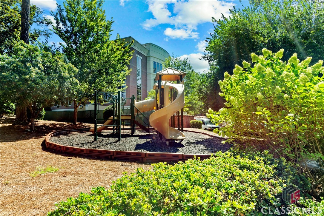 195 Sylvan Road