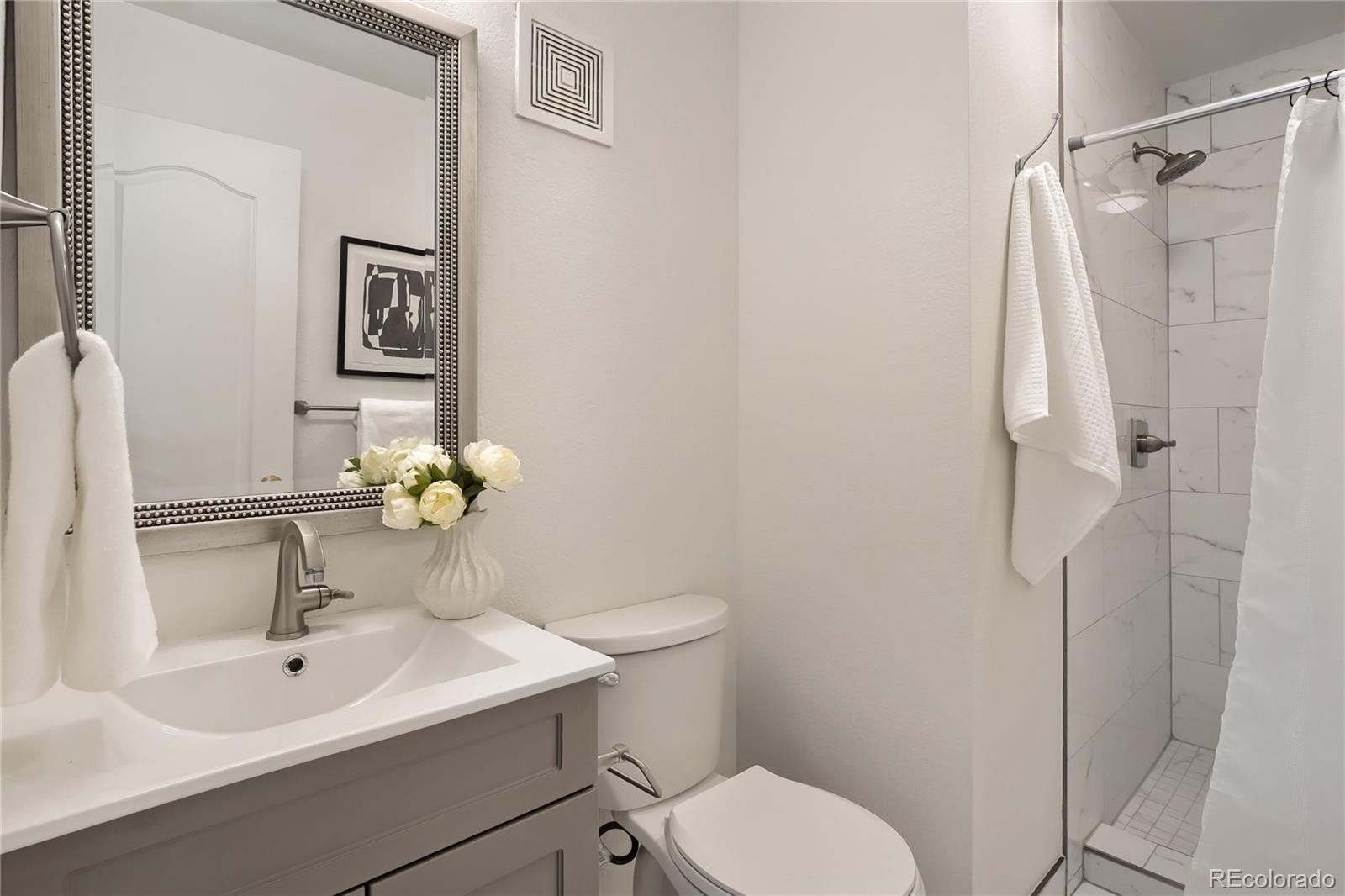 1880 S Cole Street Unit: B3