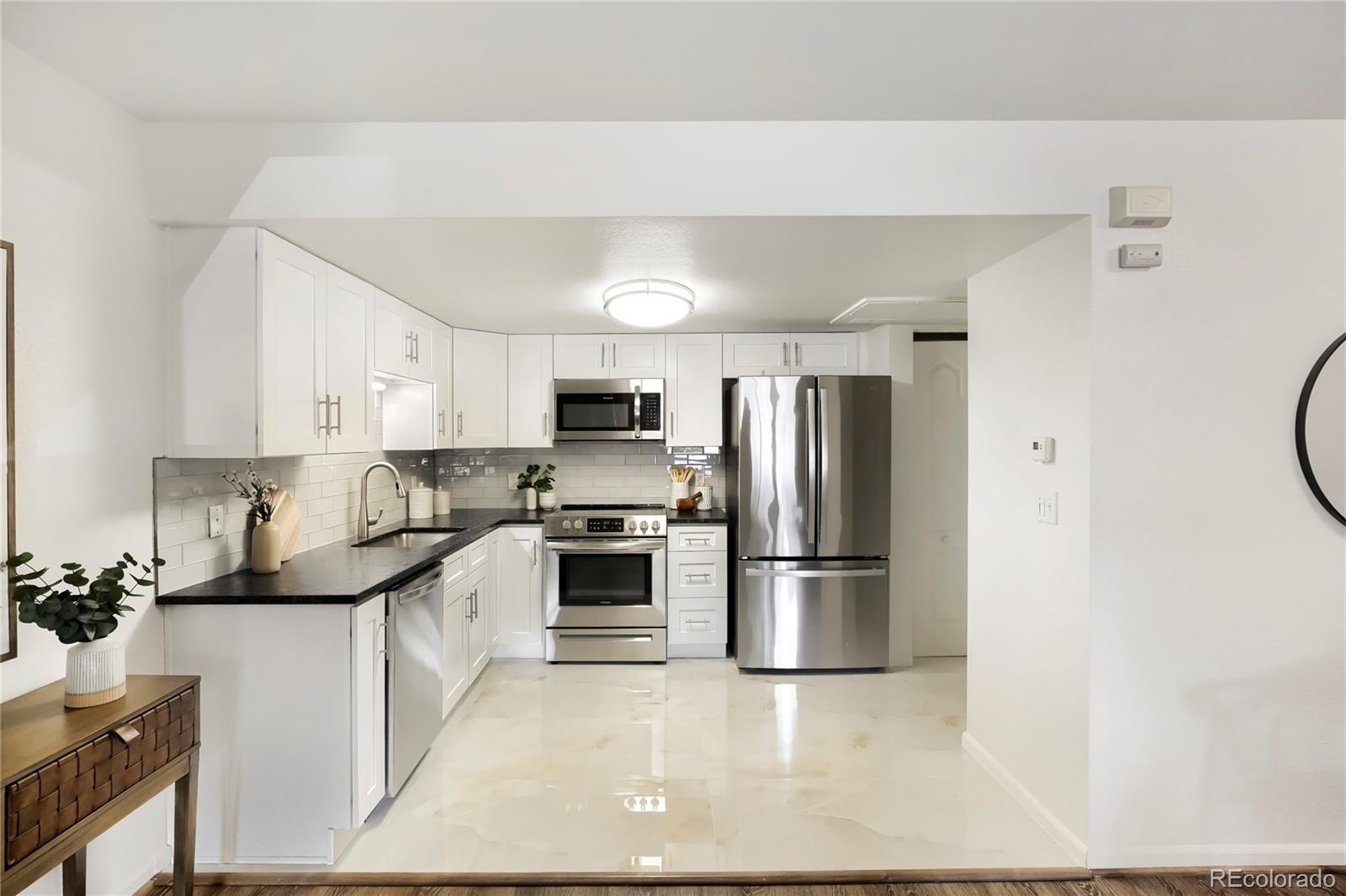1880 S Cole Street Unit: B3