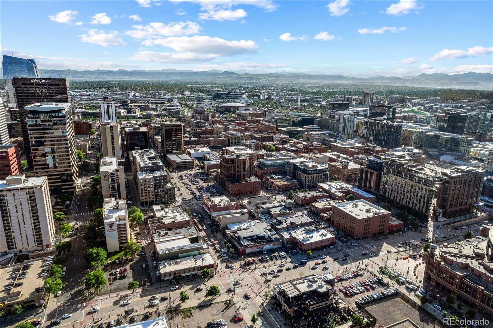 2101 Larimer Street Unit: 301