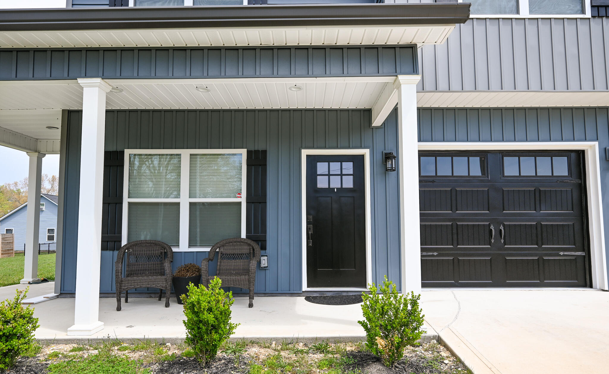 129 SE Trewhitt Drive Se Drive