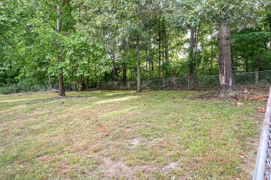 212 Ashlin Woods Drive NE
