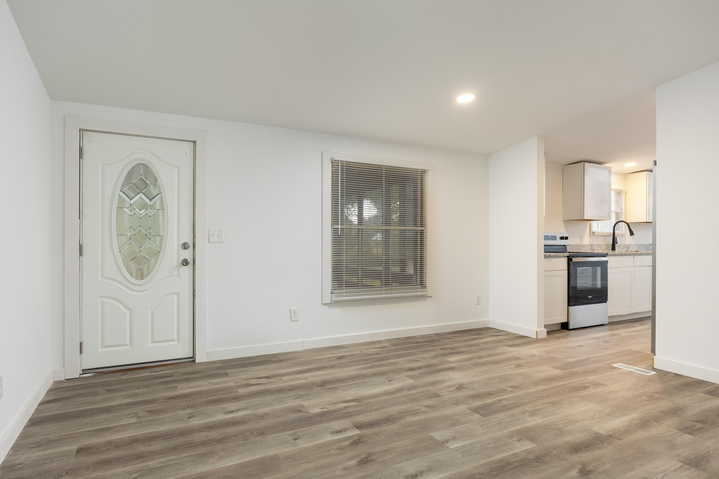 983 Mcclure Road SE