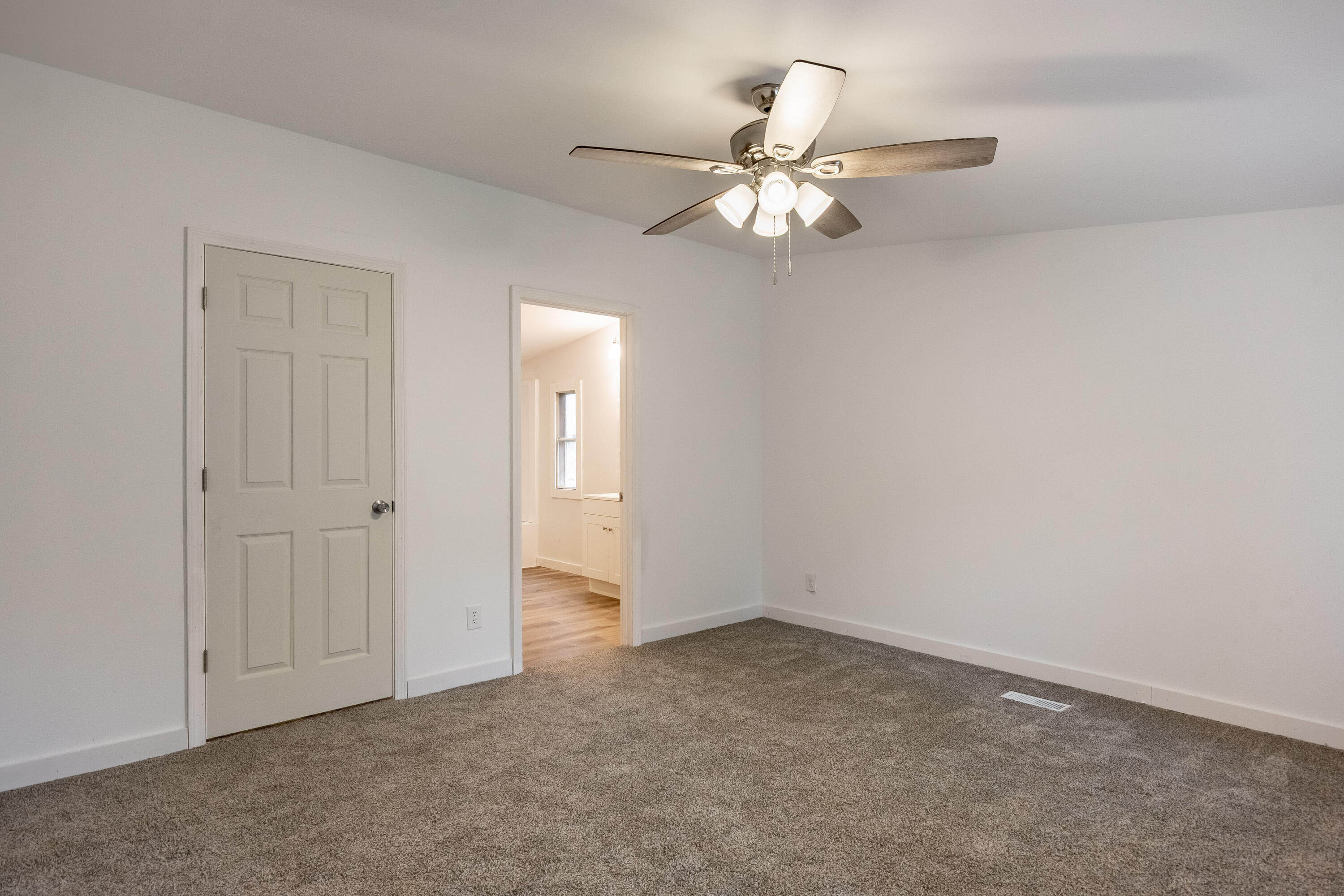 983 Mcclure Road SE
