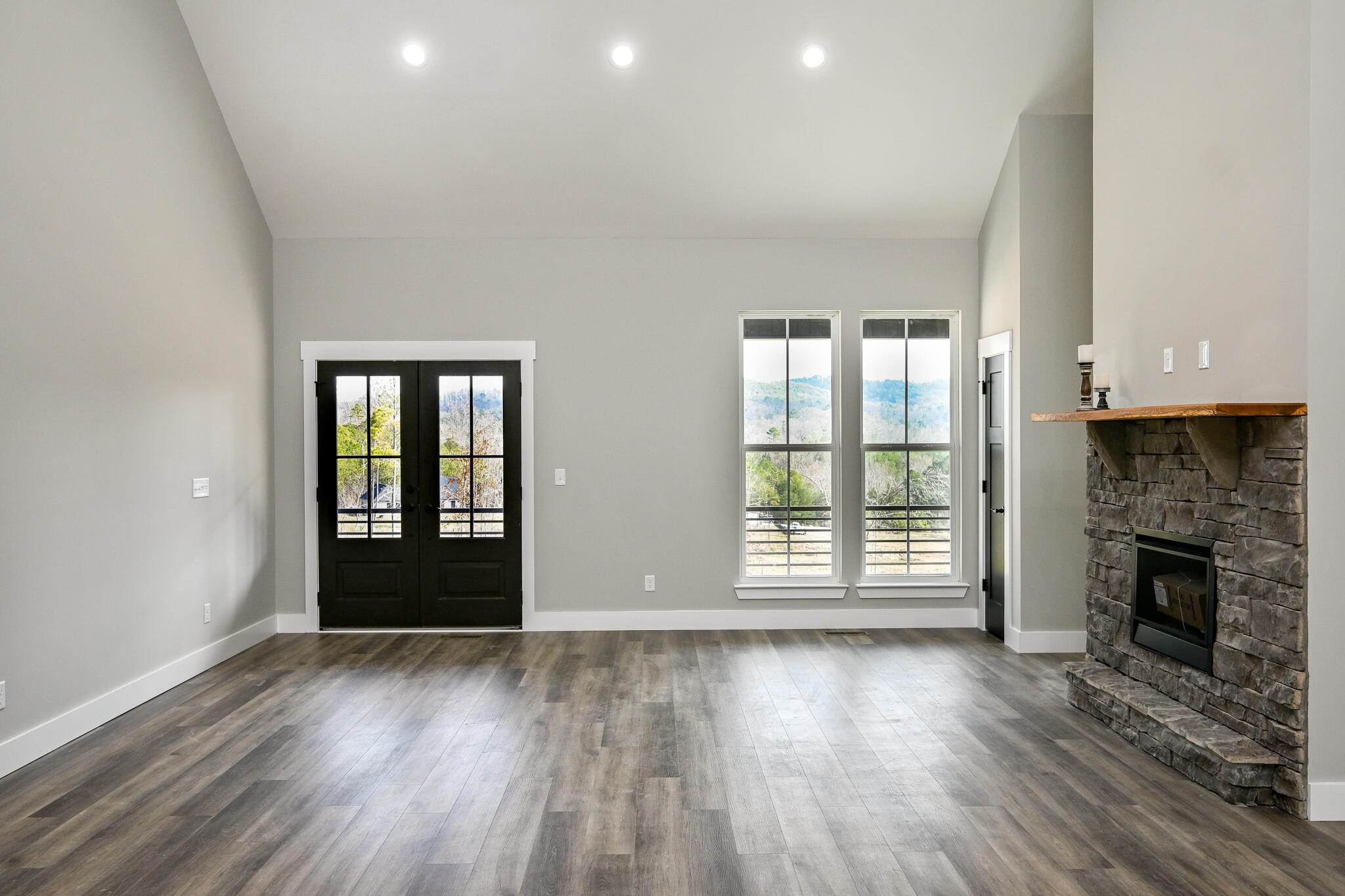 531 Horns Creek Road