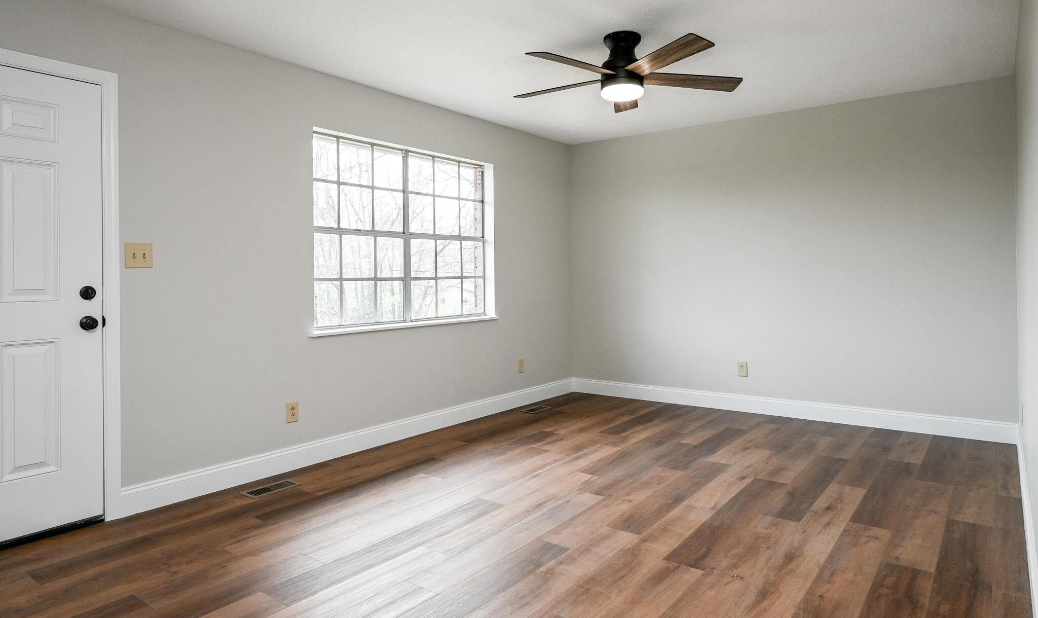 2089 Charlotte Drive NE