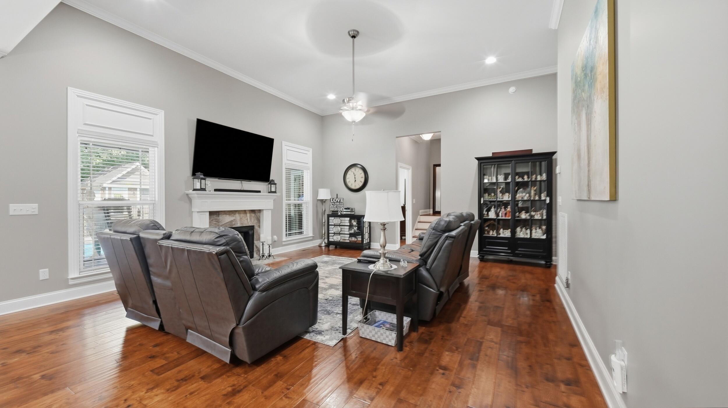 123 Cottonwood Bend NW