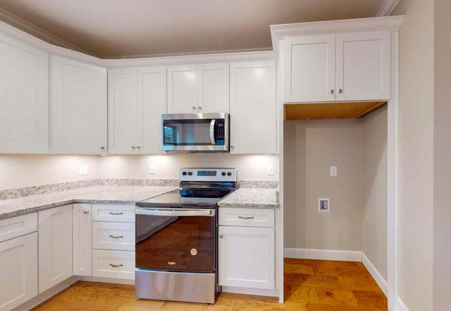3001 Parkstone Pointe NW