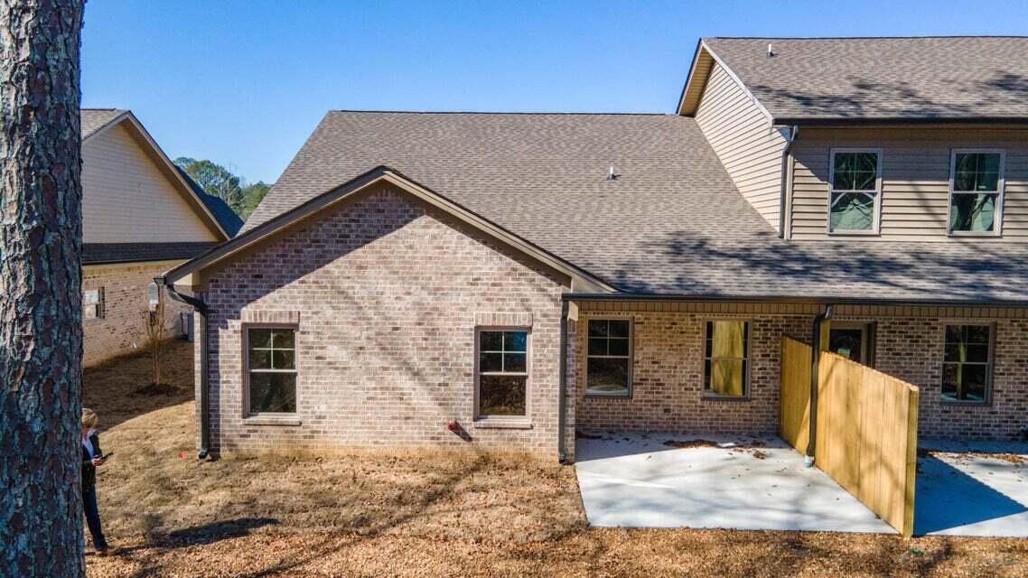 3001 Parkstone Pointe NW
