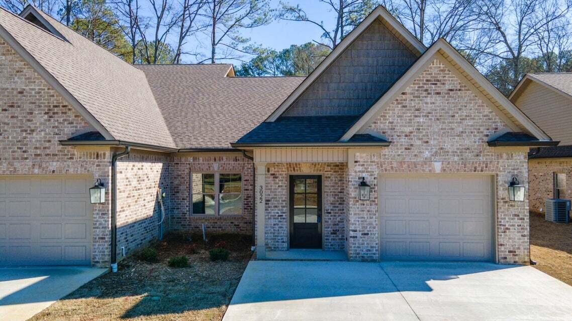 3001 Parkstone Pointe NW