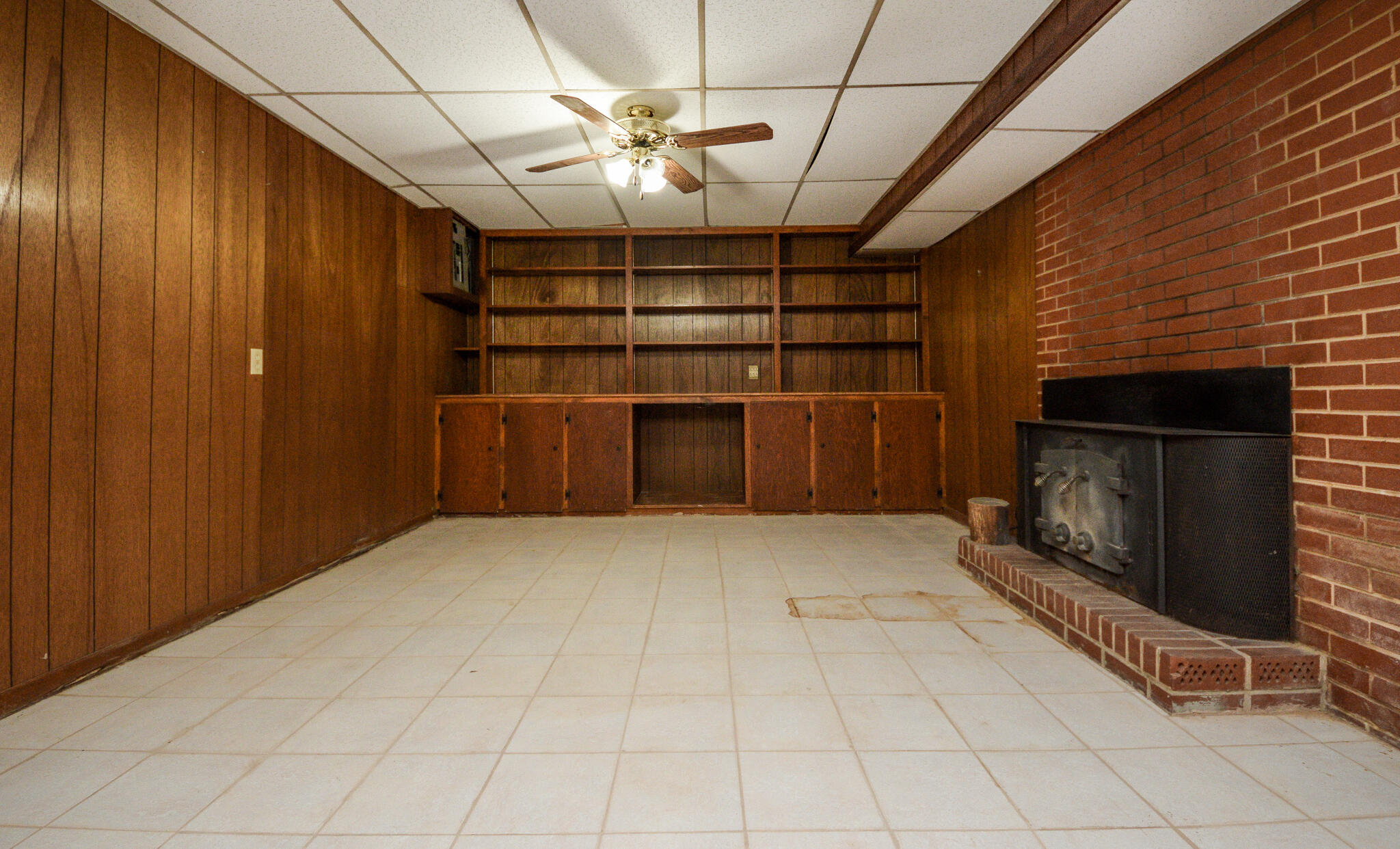 2325 Harris Circle NW