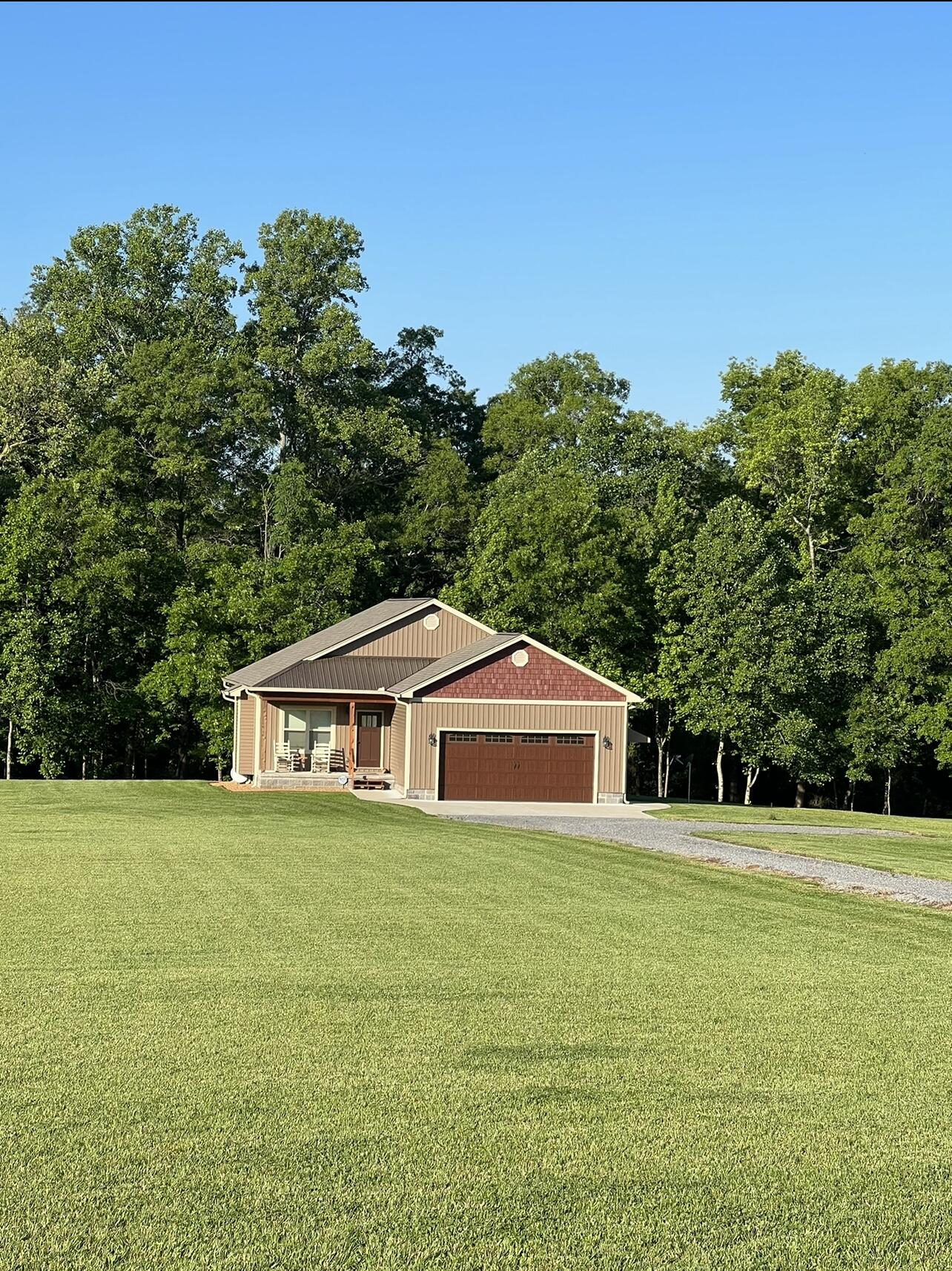1832 Highway 64