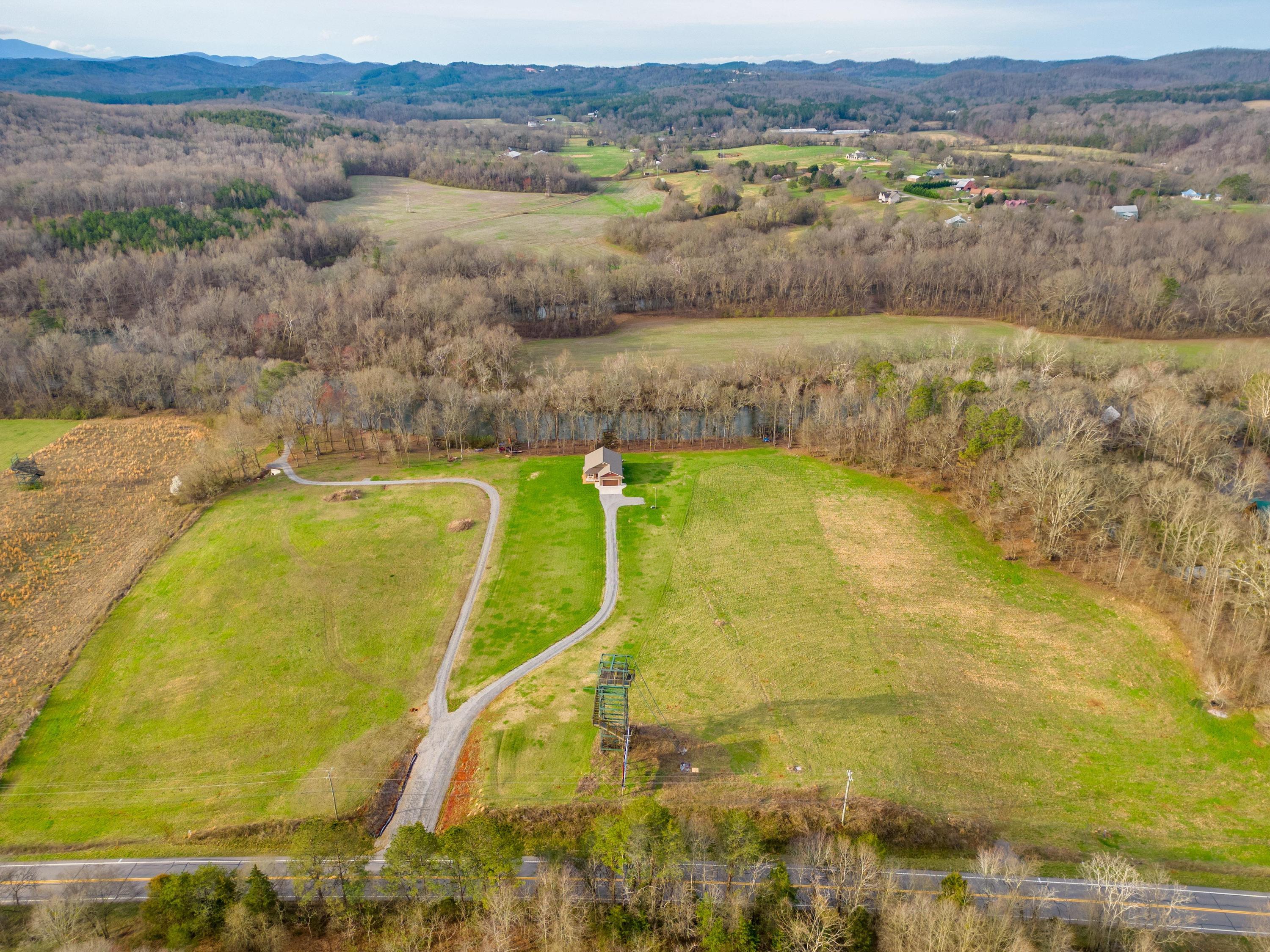 1832 Highway 64