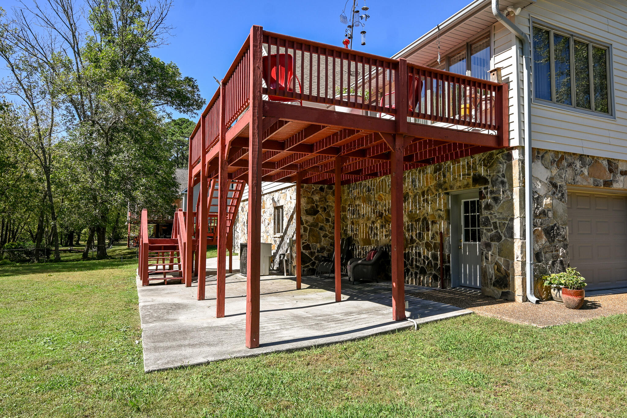 361 King Den Drive Drive