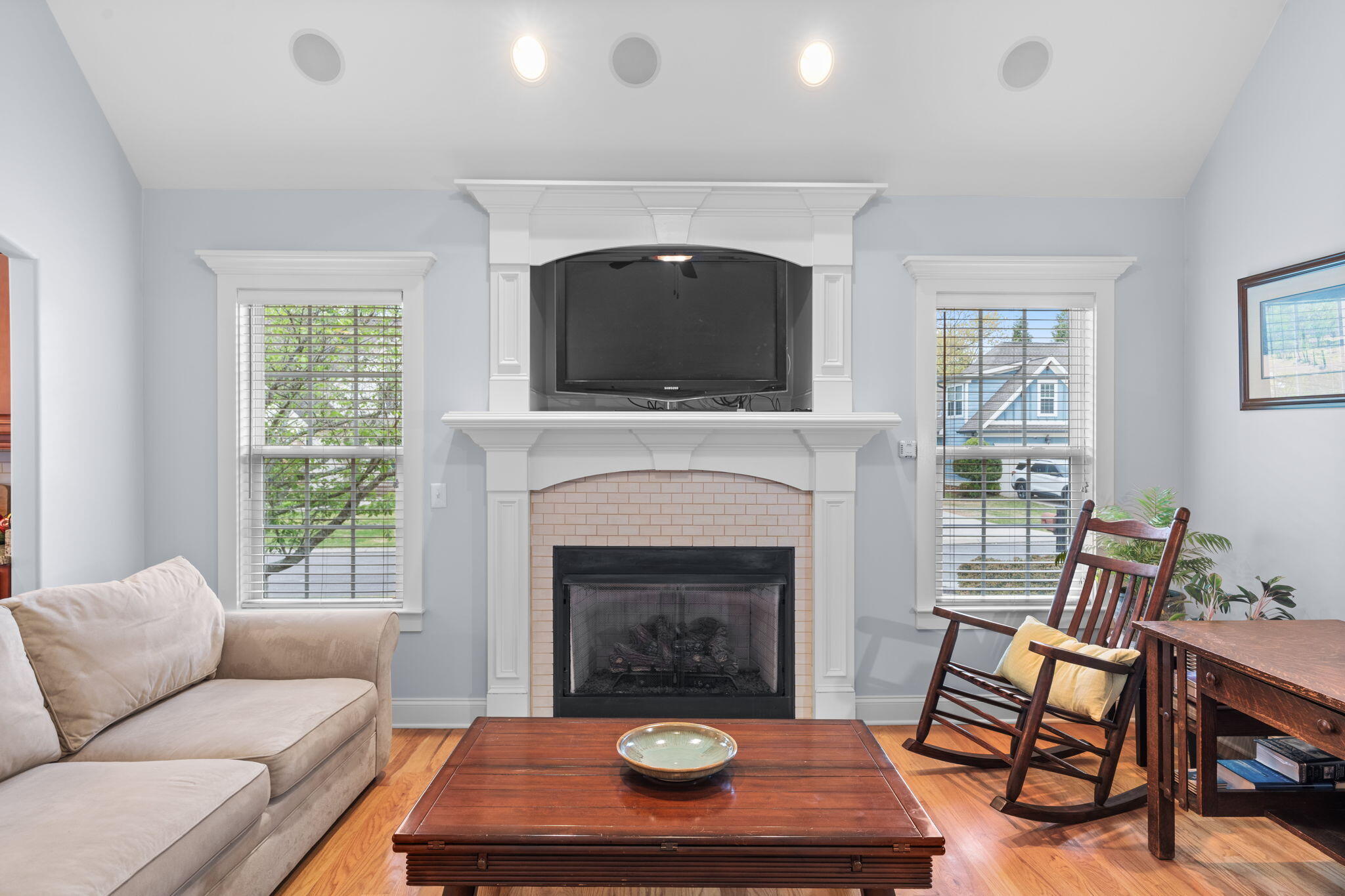 766 Abby Glen Drive NE