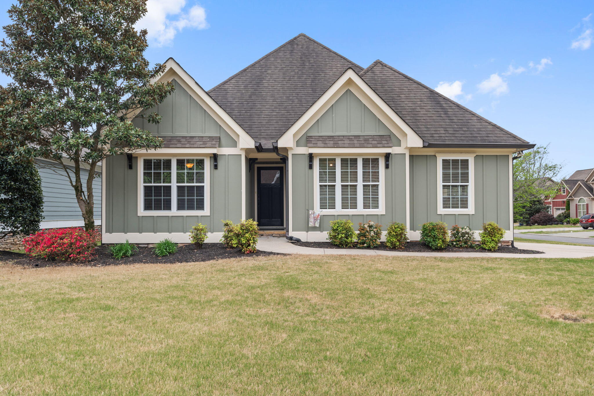766 Abby Glen Drive NE