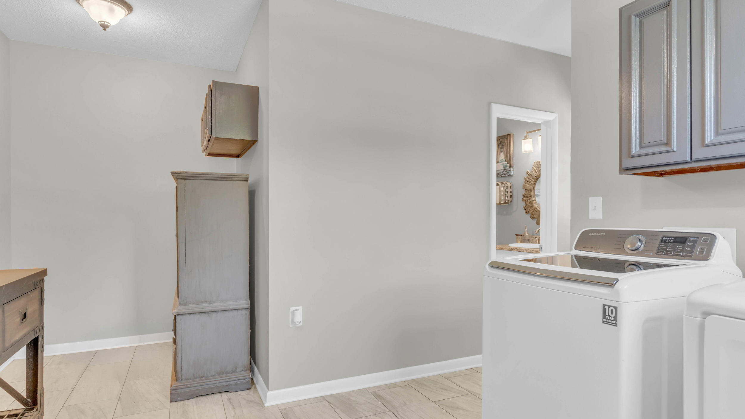 528 Harris Creek Road SW