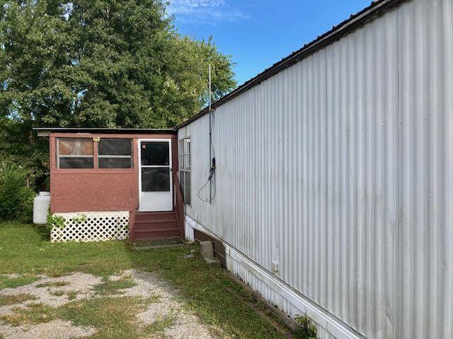 266 London Drive Se Drive SE, Cleveland