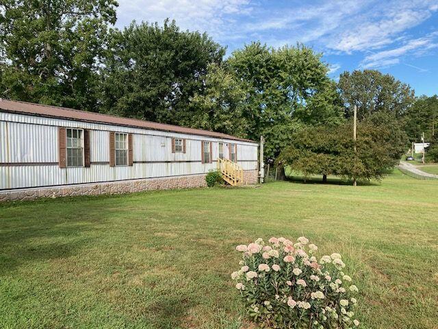 266 London Drive Se Drive SE, Cleveland