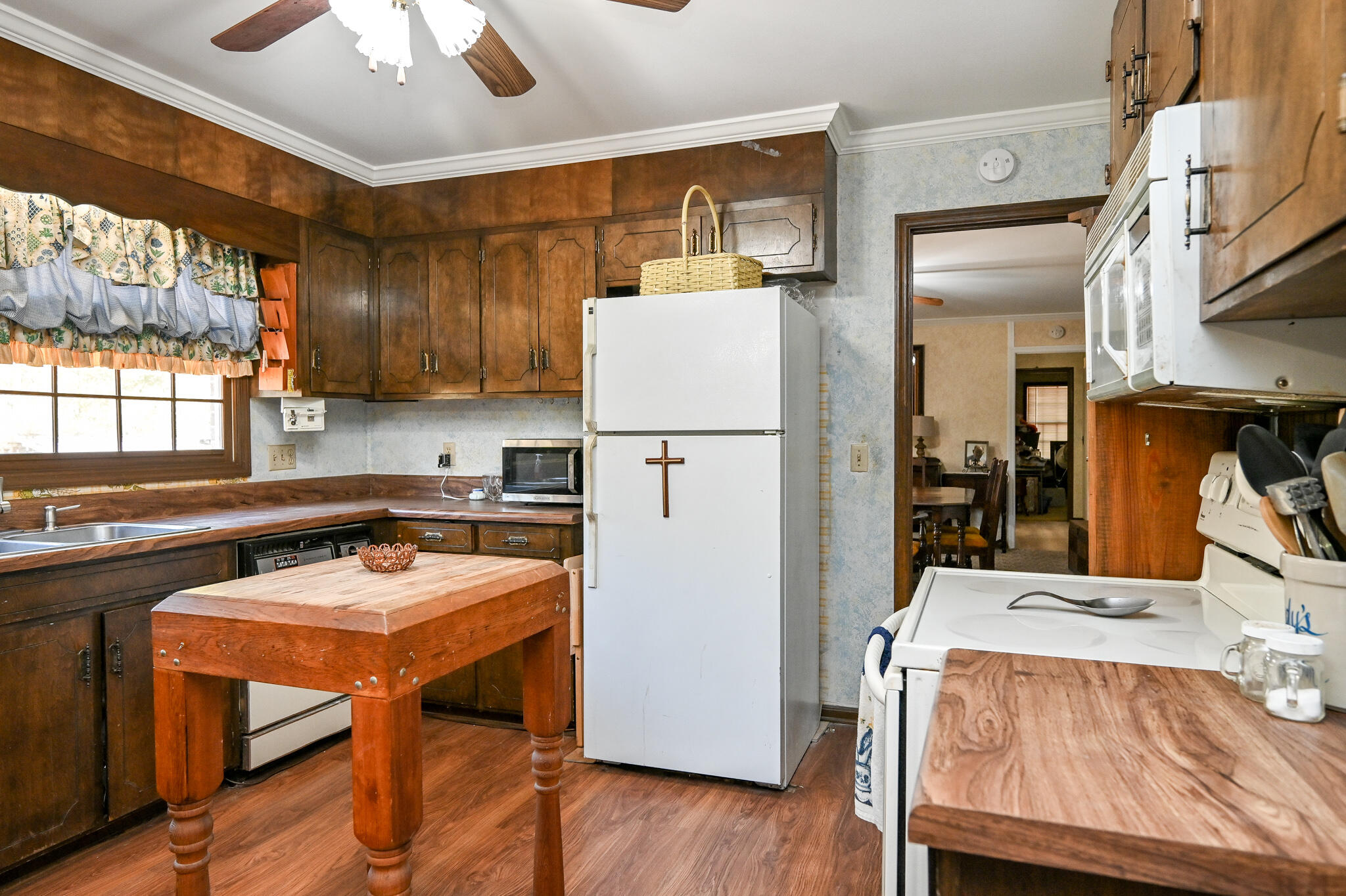 4845 Wilson Drive Drive NW, Cleveland